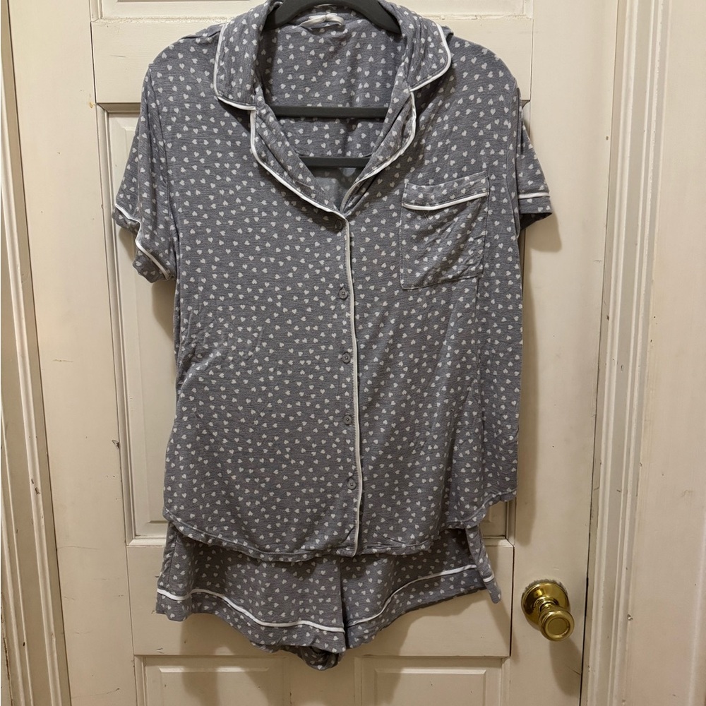 Kate spade Gray heart Print Pajama Set